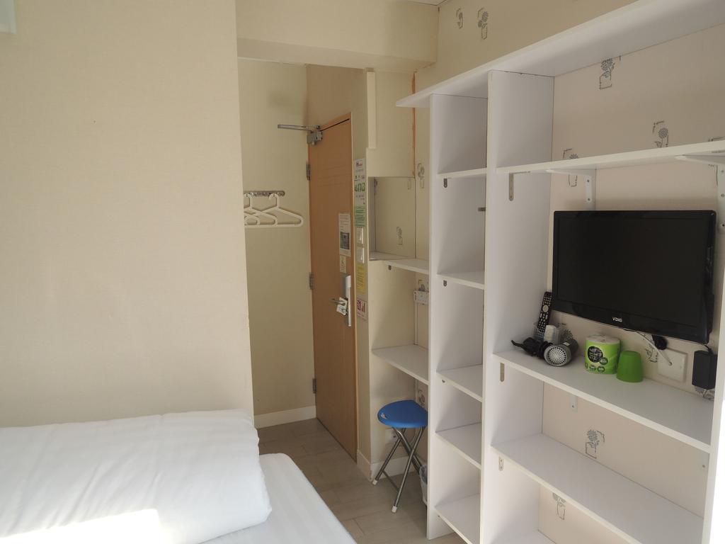 Sunrise Royal - Boutique Hostel Kowloon  Extérieur photo